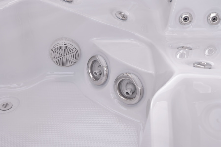 Гидромассажный спа бассейн NordicSpa Gunn (Гунн)